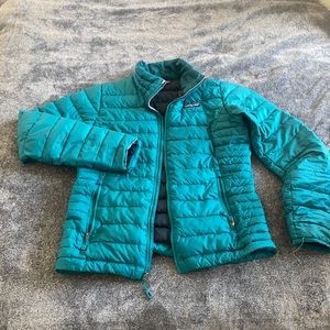 Patagonia Down Sweater size S